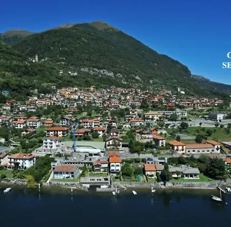 Sleeps 4 * Ossuccio