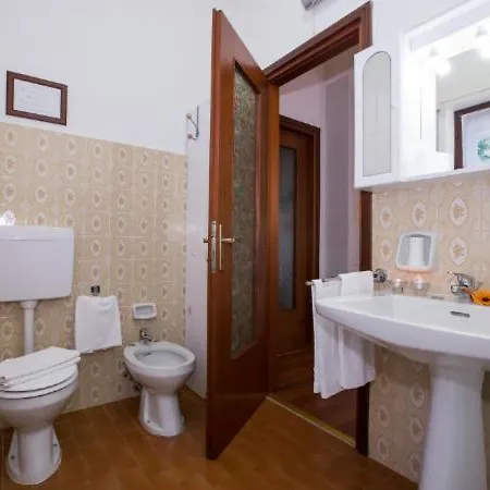 Sleeps 4 Apartament